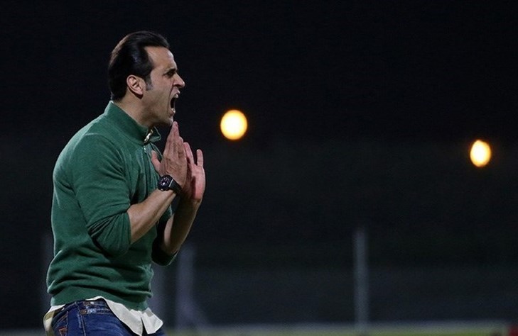 از اخلاق خوب علی کریمی تعجب میکنیم از اخلاق خوب علی کریمی تعجب میکنیم