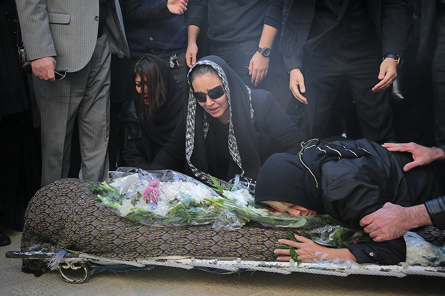 هنرمندانی که در جوانی همسرشان را از دست دادند؛ از زیبا بروفه تا بنیامین بهادری هنرمندانی که در جوانی همسرشان را از دست دادند؛ از زیبا بروفه تا بنیامین بهادری