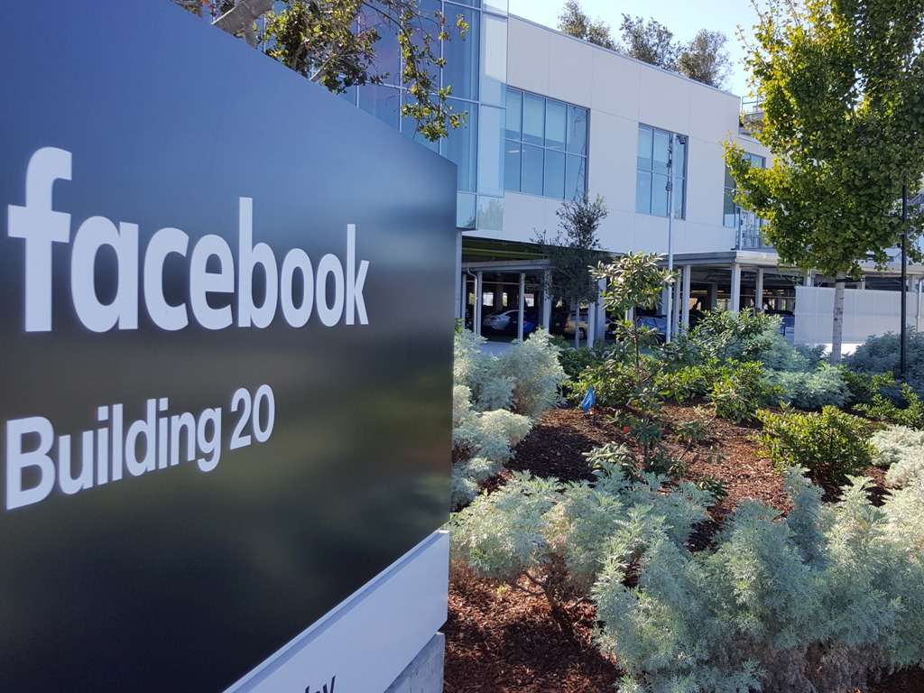 تخلیه ساختمان‌های مرکزی فیس‌بوک از ترس بمب‌گذاری