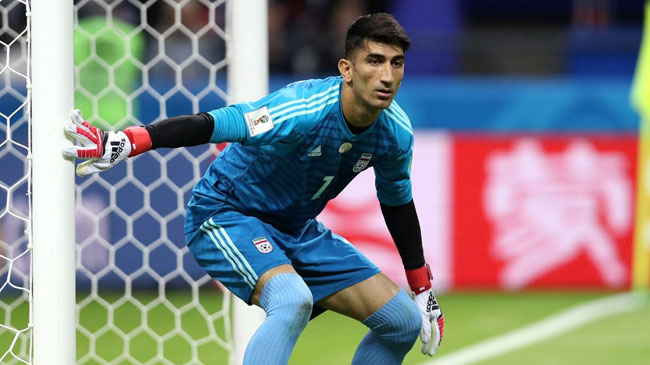 ‌می‌توانم نیم فصل از پرسپولیس جدا شوم/ به تیم بزرگی می‌روم