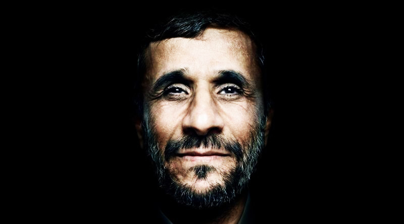 نقدی بر پیشنهاد یارانه 910 هزار تومانی احمدی نژاد
