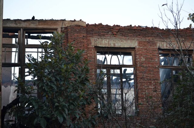 احتمال عمدی بودن آتشسوزی در خانه تاریخی املش احتمال عمدی بودن آتشسوزی در خانه تاریخی املش