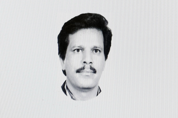 تصویر فراری‌‎های باند «درمنی»/ سلطان قیر، مهره‌ها رافراری داد