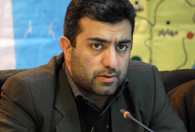 احمدی نژاد حق نقد دولت را ندارد/ سخنرانی‌های برخی چهره‌های سیاسی بوی نفوذ در انتخابات مجلس یازدهم را می‎دهد