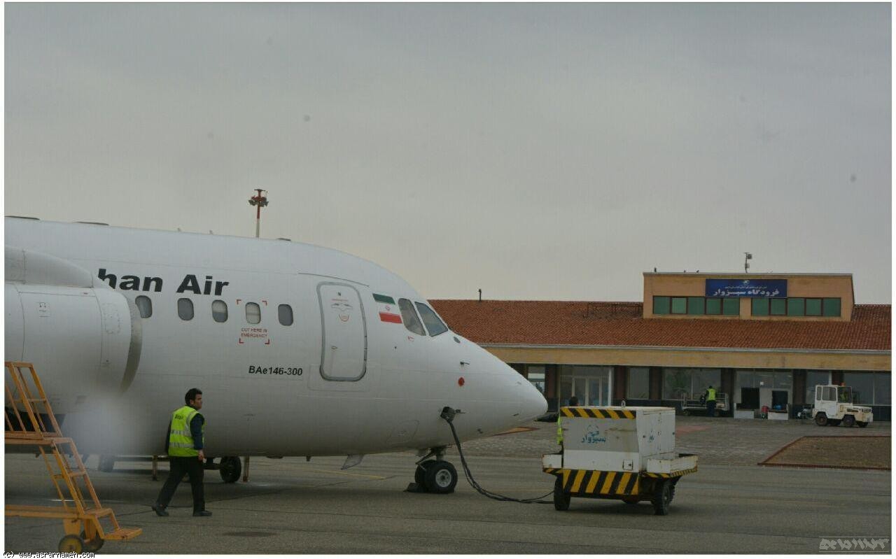 هوای نامساعد 6 پرواز فرودگاه شیراز را لغو کرد