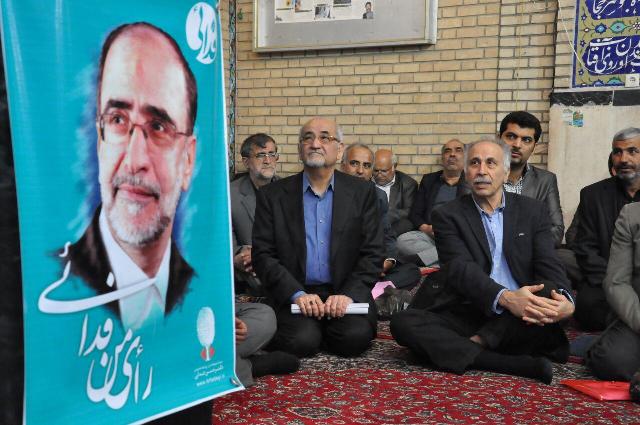 مکارم حسینی، تیمسار منصوری، قدیری ابیانه و رقابت سخت با ساداتی نژاد