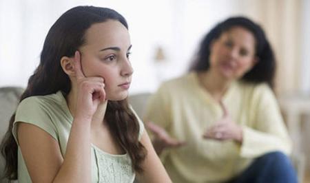 ۱۰ بیماری ژنتیکی که از مادران به دختران به ارث میرسد ۱۰ بیماری ژنتیکی که از مادران به دختران به ارث میرسد