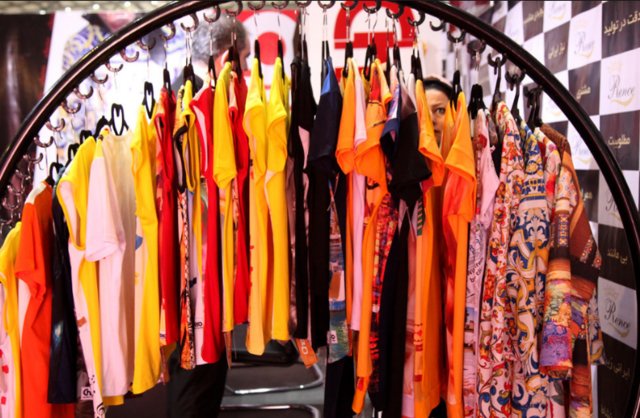 کیفیت پوشاکهای قاچاق وارداتی کاهش یافت! کیفیت پوشاکهای قاچاق وارداتی کاهش یافت!