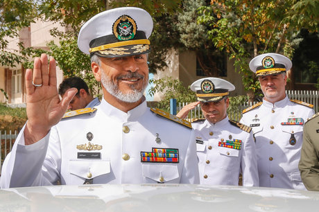 دریادار سیاری عازم پاکستان شد