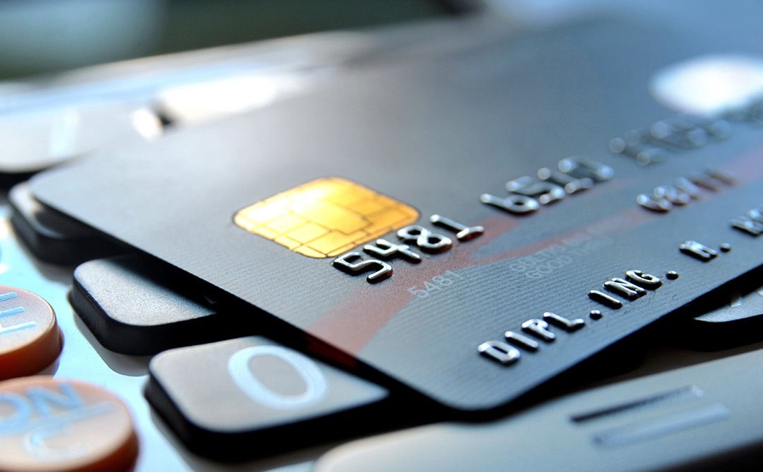 چرا کارت های اعتباری در ایران بی اعتبارند؟