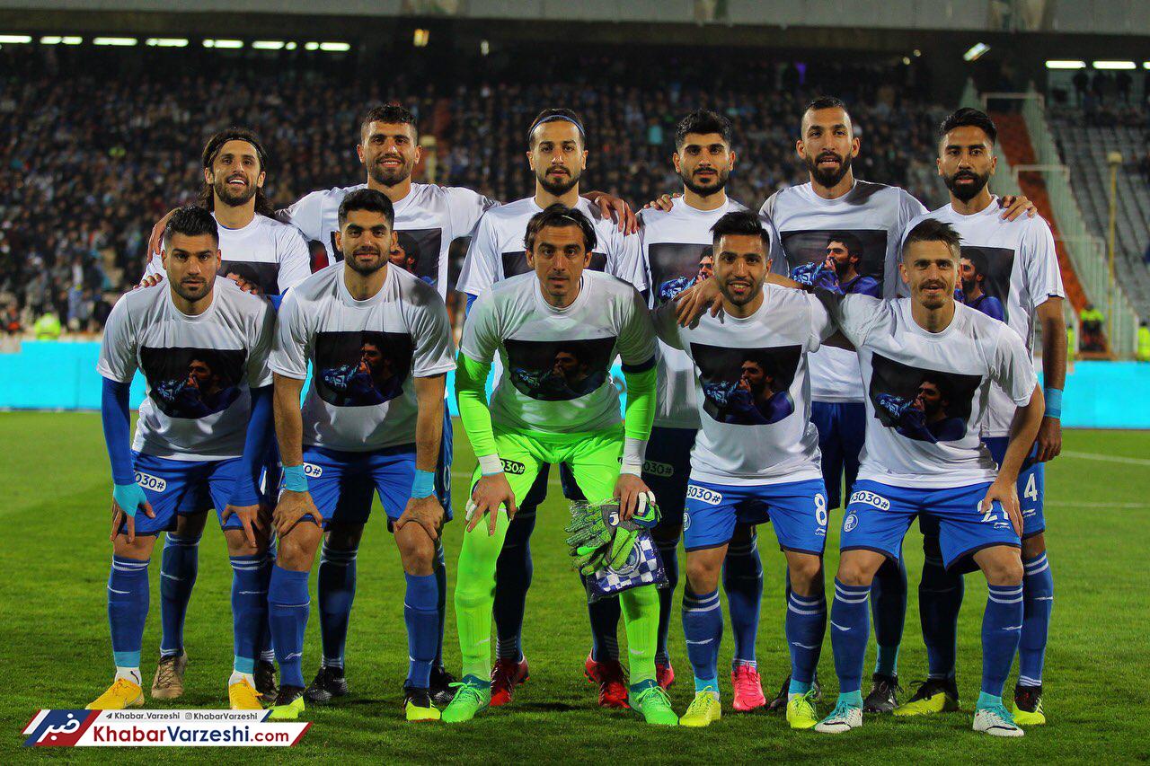 استقلال، نفت را به آتش کشید