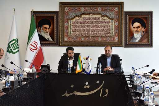 بنیاد مستضعفان جایگاه ویژه‌ای در مقابله با تحریم‌ها دارد