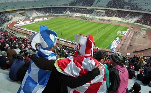 هیاهو برای هیچ!/ دربی ایرانی؛ جدالی بدون هویت تاریخی هیاهو برای هیچ!/ دربی ایرانی؛ جدالی بدون هویت تاریخی