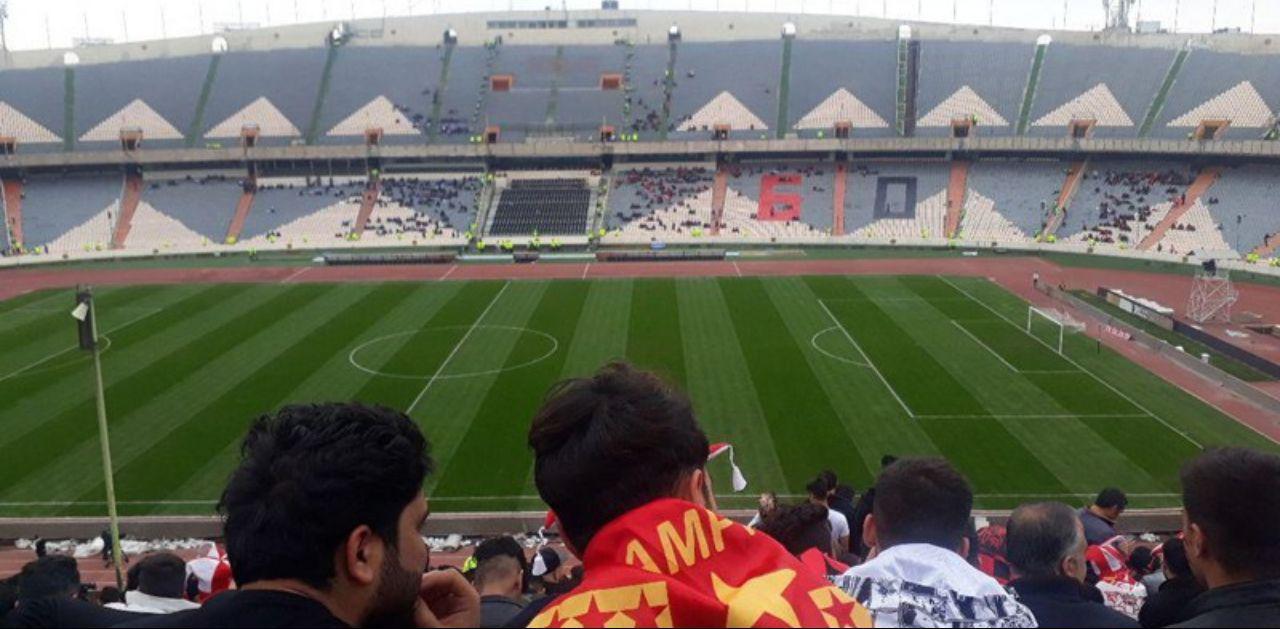 حواشی دربی ۸۹ تهران/ جدال آبی و سرخ در استادیوم آزادی /در حال بروزرسانی