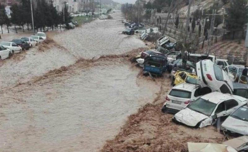 آخرین اخبار سیل در کشور/ از نمایان شدن مین و خمپاره در ایلام تا انسداد ۲۸ جاده