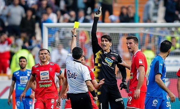 واکنش دپارتمان داوری فدراسیون به داور دربی