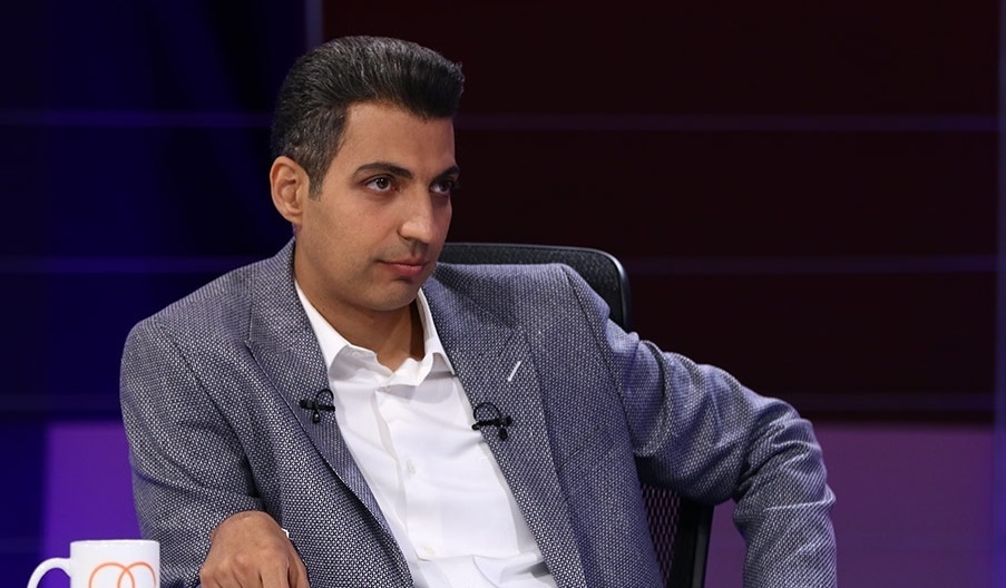 هیچکس حاضر نشد ۹۰ را به جای عادل اجرا کند