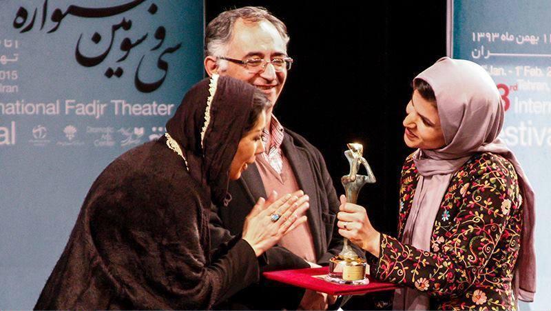 حرفه ای‌ها، برنده قضاوت آمارتورها در عصر جدید!