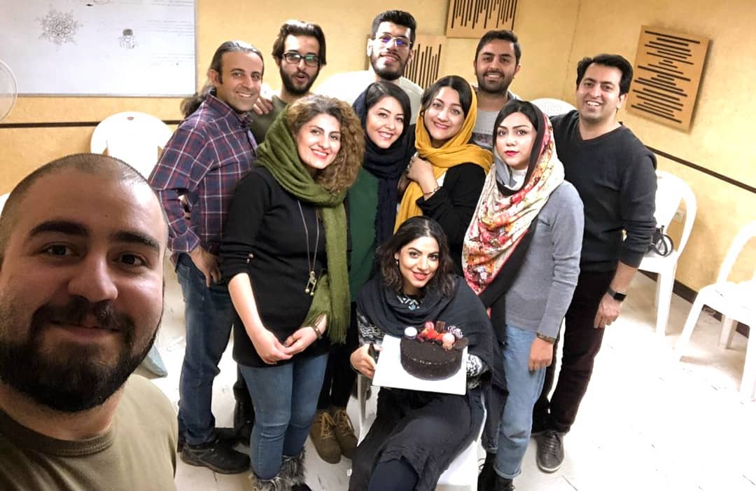 حرفه ای‌ها، برنده قضاوت آمارتورها در عصر جدید!