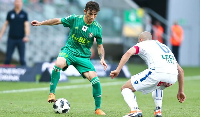 فرشاد احمدزاده خواستار بازگشت به لیگ ایران شد