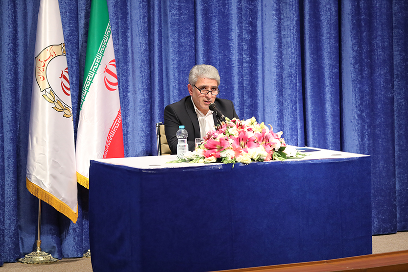 رونق اقتصادی در کشور با تکیه بر تولید داخلی میسر است