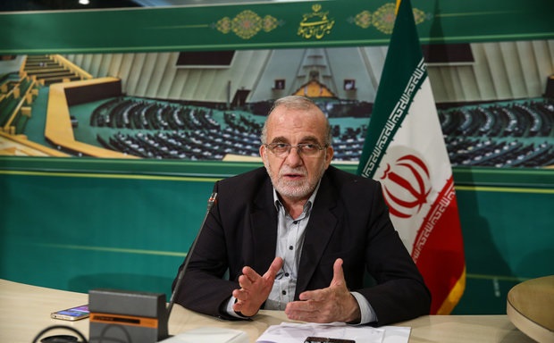 لزوم مقرراتزدایی برای رونق تولید/ عجلهای برای قانونگذاری نداریم لزوم مقرراتزدایی برای رونق تولید/ عجلهای برای قانونگذاری نداریم