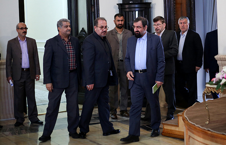 حزب توسعه و عدالت یا بنگاه کاریابی در مجمع برای ستاد حاج محسن