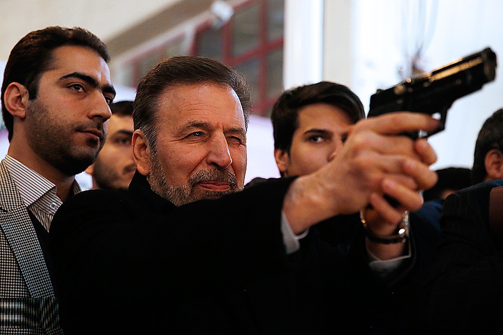 واکنش واعظی به حاشیه‌سازی‌ها علیه دولت