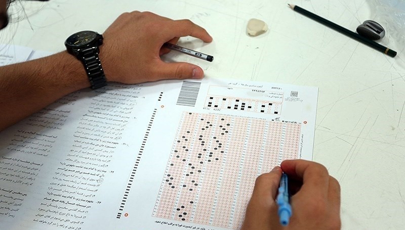 زمان برگزاری کنکور تغییر نمی‌کند