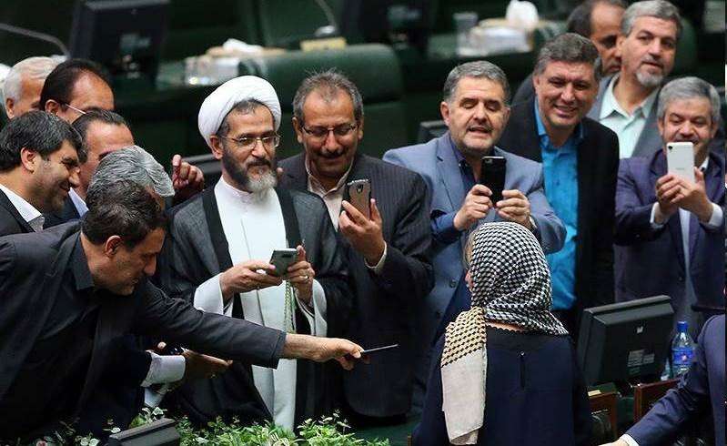 مجلس به طرح اختصاص سهمیه زنان برای ورود به مجلس نه گفت!
