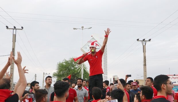 پرسپولیس باز هم جریمه شد/۱۰۰ میلیون جریمه سزای پرتاب مواد محترقه