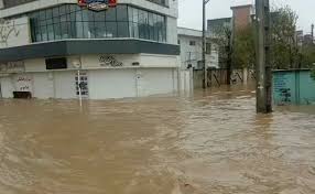 بیمه‌ها مکلف به پرداخت خسارت سیل زدگان در کمترین زمان شدند