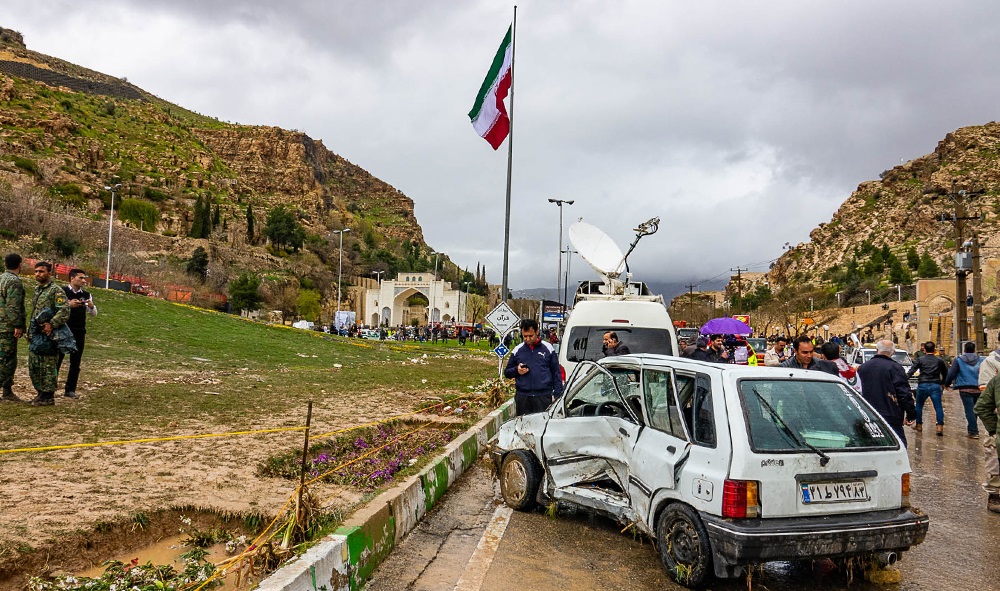 رودخانه منتهی به دروازه قرآن لایروبی نشده بود/ کوتاهی مسئولین شهرداری شیراز علیرغم هشدار‌های سازمان هواشناسی