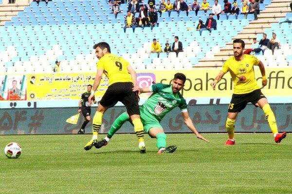 توقف سپاهان مقابل ذوب آهن/ دربی اصفهان به نفع استقلال و پرسپولیس