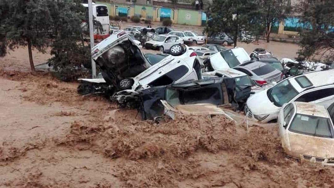 200 خودرو زیان‌ دیده سیل شیراز کارشناسی میزان خسارت شدند