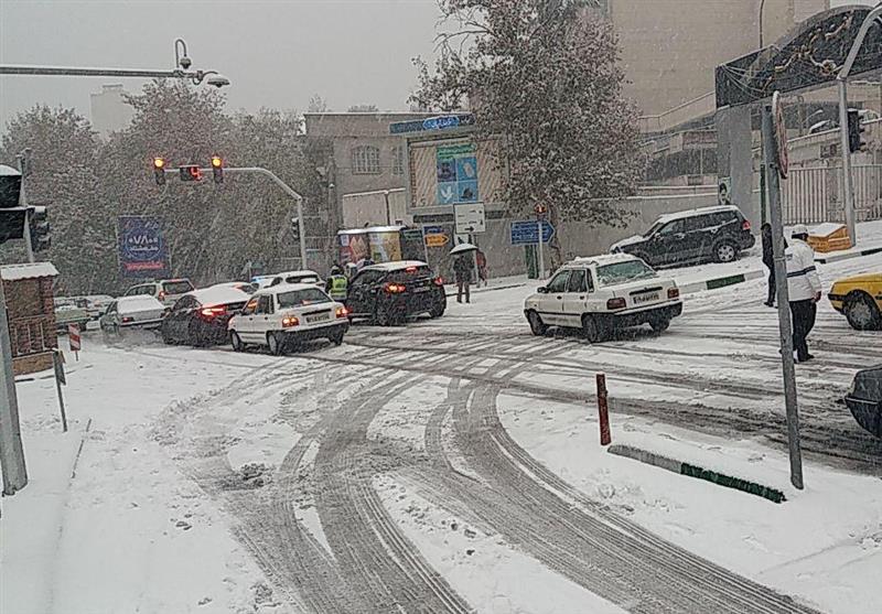 شنبه در تهران «برف» می‌بارد