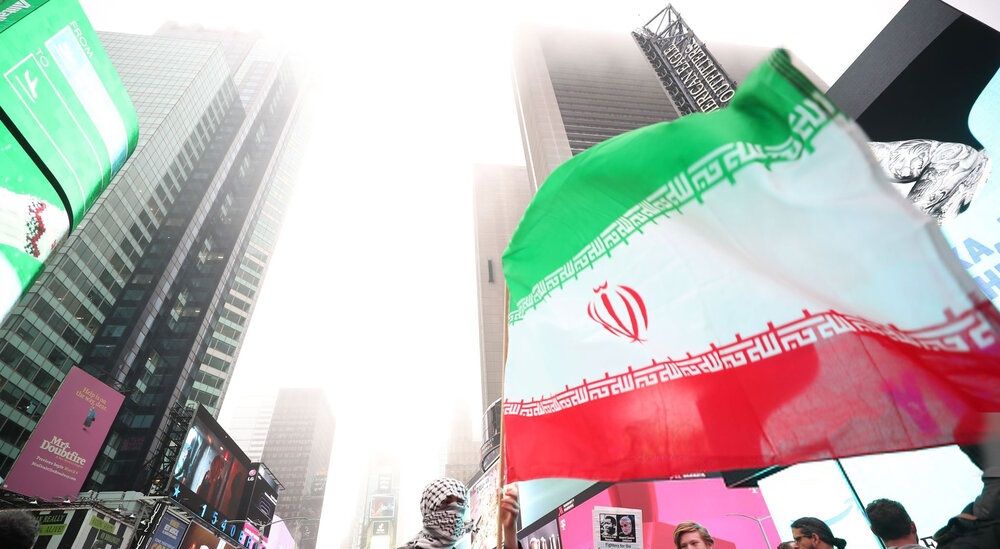 تظاهرات مردم آمریکا در محکومیت ترور سپهبد سلیمانی +عکس