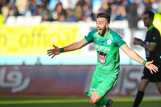 مهاجم ذوب‌آهن در آستانه پیوستن به استقلال تهران