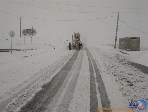 مسدود شدن راه ارتباطی 50 روستای کهگیلویه و بویراحمد بر اثر برف