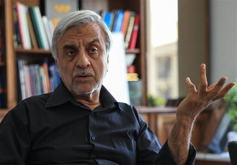 کسی با تهمت و افترا زدن انقلابی نمی‌شود