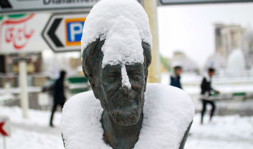 بارش برف در مشهد