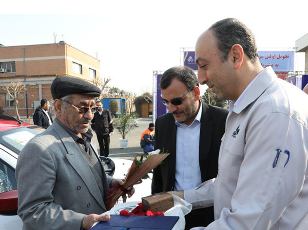 خودرو کوییک آر