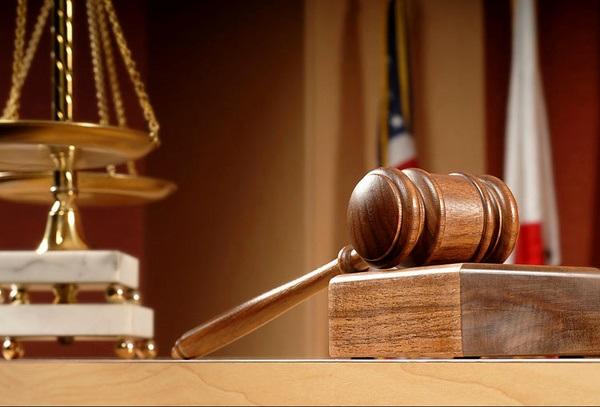 پزشکان متخلف