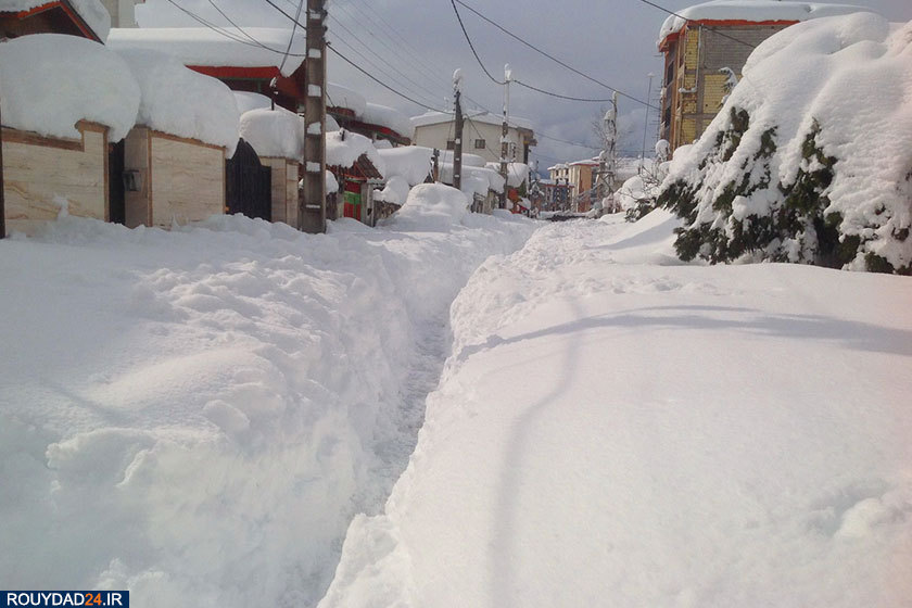 استان&zwnj;های غرب کشور برای بارش برف نیم&zwnj;متری آماده باشند