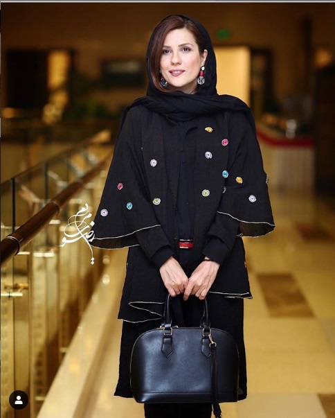 سارا بهرامی و لباس‌ها و استایل‌های خاصش