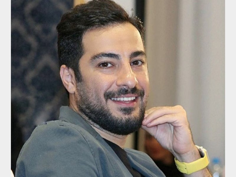 نوید محمدزاده 