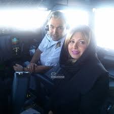 نیوشا ضیغمی خلبان شد +عکس