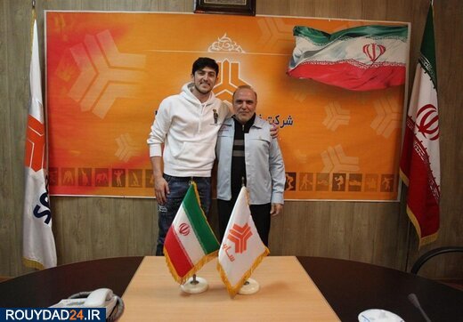 جشن تولد سردار آزمون در باشگاه سایپا+عکس