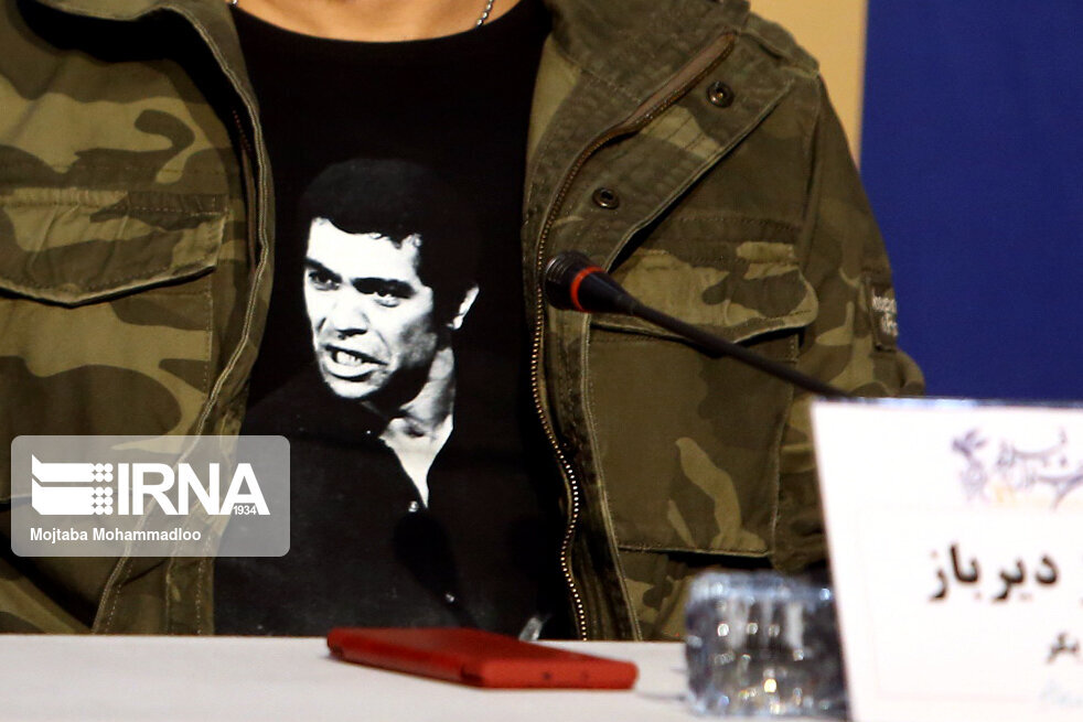 کامبیز دیرباز