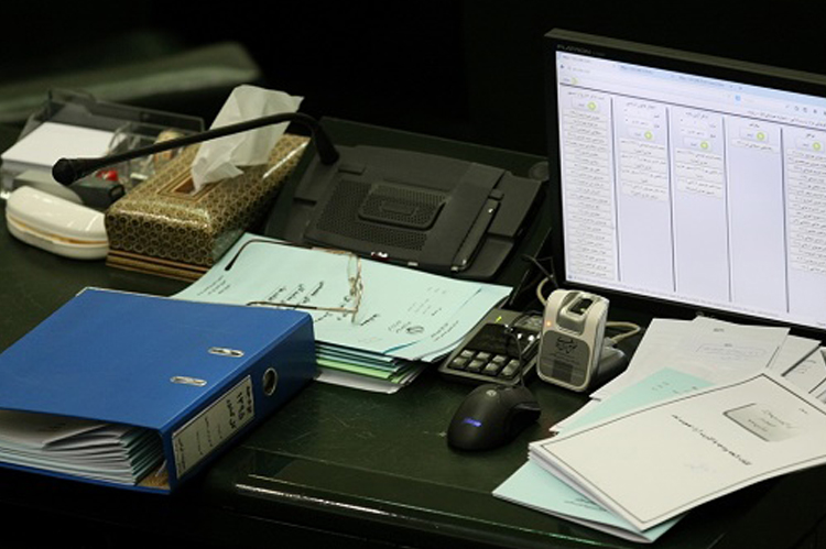 شکایت از نمایندگان